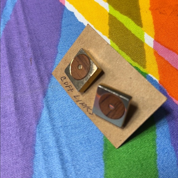 Brown wood gold Square Cufflinks - Picture 1 of 12